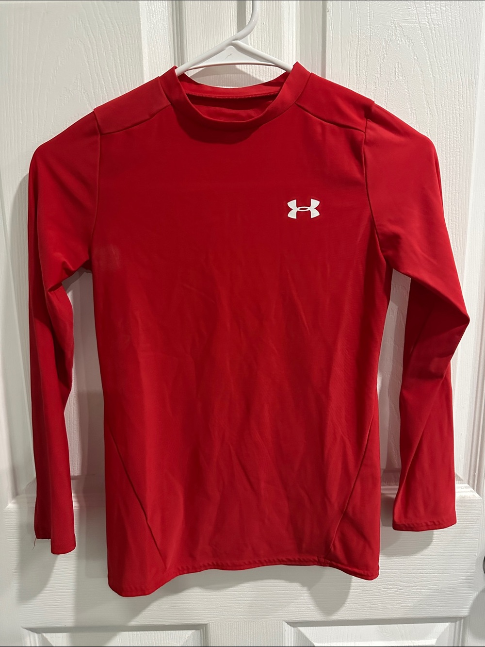 Under Armour Red Long-Sleeve Performance Heat Gear Tee for Kids Youth L